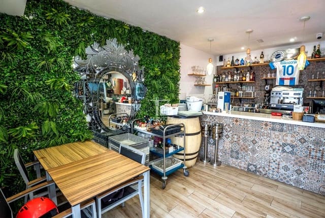 2 Zimmer Firma/Unternehmen zu vermieten in Torviscas Bajo, Adeje - 2.000 € (Ref: 9428926)