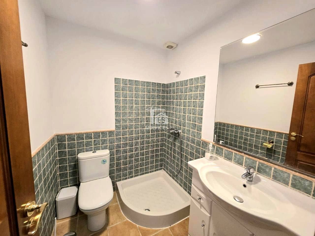 4 makuuhuone Asunto vuokrattavana paikassa Costa Adeje mukana uima-altaan 
autotalli - 3 800 € (Ref: 9439550)