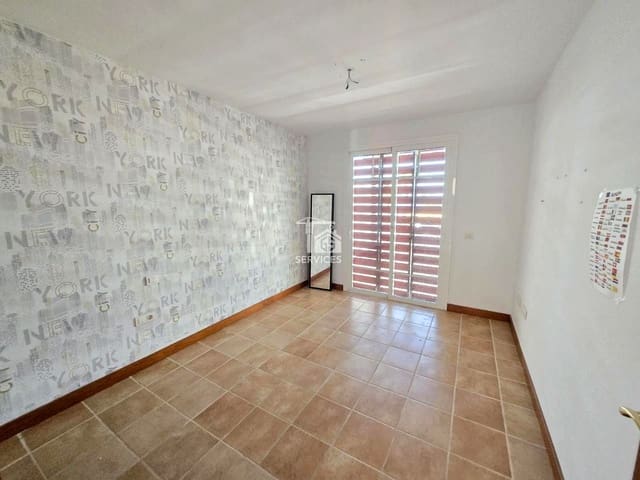 4 bedroom Flat for rent in San Eugenio Alto, Adeje with pool garage - € 3,800 (Ref: 9439550)