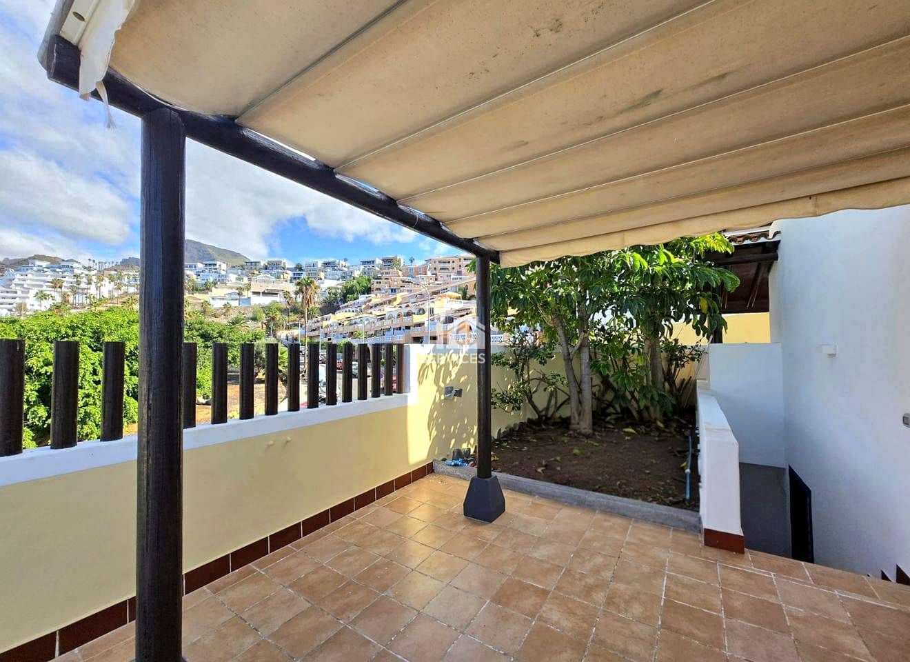 4 makuuhuone Asunto vuokrattavana paikassa Costa Adeje mukana uima-altaan 
autotalli - 3 800 € (Ref: 9439550)