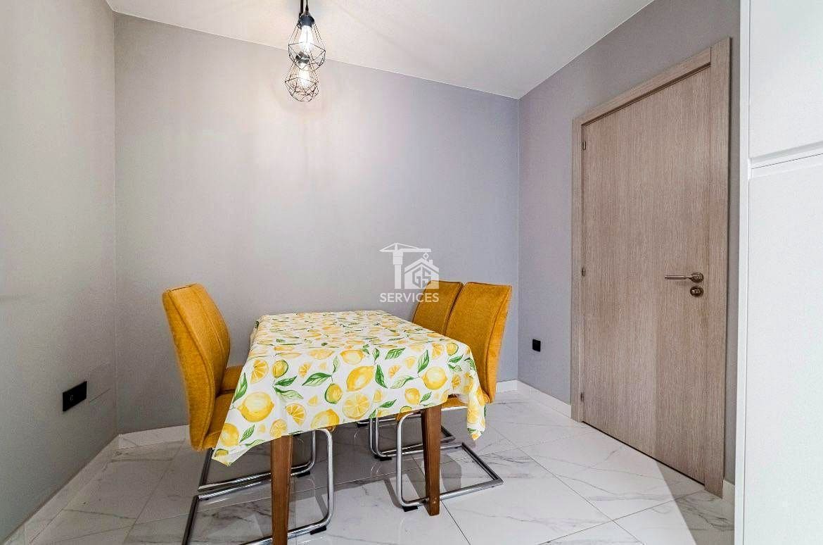 3 sypialnia Willa na sprzedaż w San Miguel de Abona z basenem - 420 000 € (Ref: 9442881)