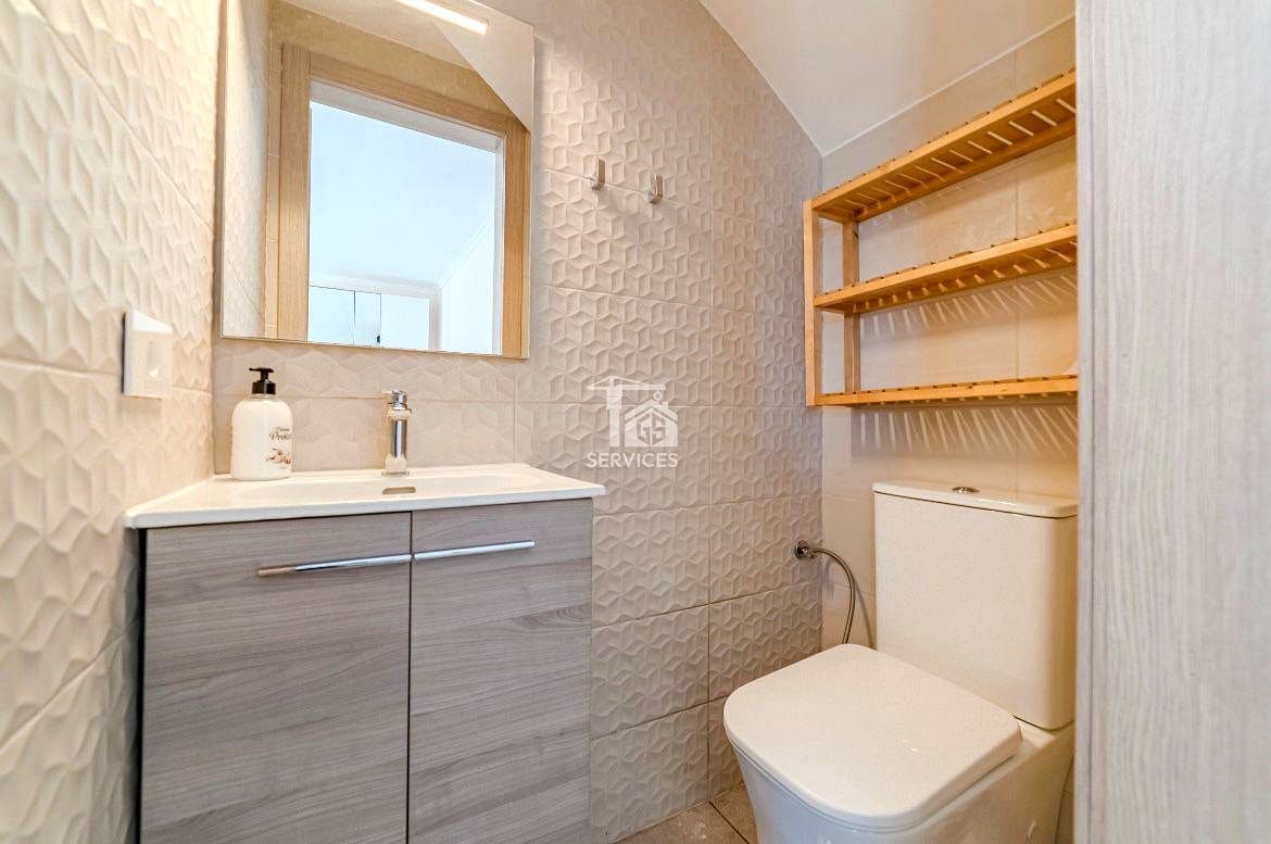 3 sypialnia Willa na sprzedaż w San Miguel de Abona z basenem - 420 000 € (Ref: 9442881)