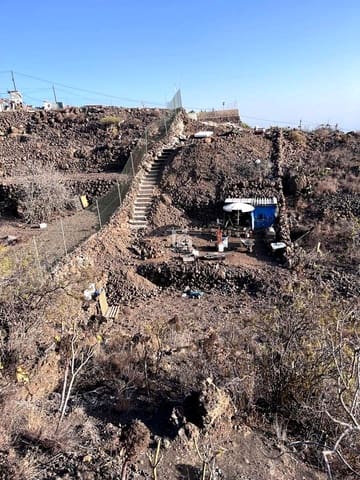 Grunde uden byggetilladelser til salg i Chio, Guía de Isora - € 95.000 (Ref: 9444803)