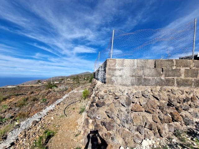 Grunde uden byggetilladelser til salg i Chio, Guía de Isora - € 95.000 (Ref: 9444803)