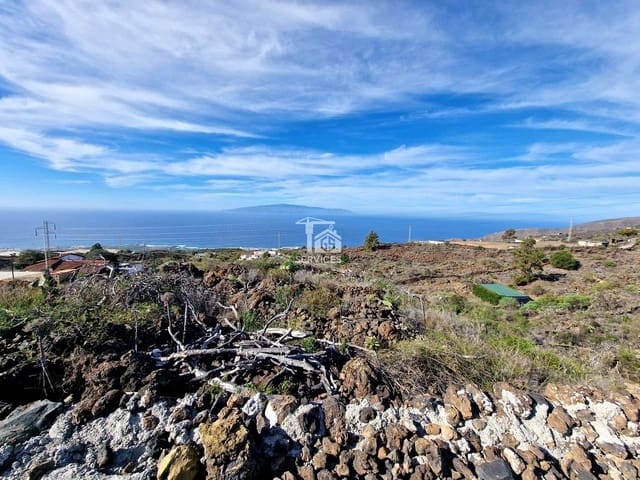 Grunde uden byggetilladelser til salg i Chio, Guía de Isora - € 95.000 (Ref: 9444803)