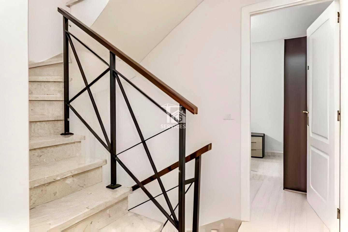 3 chambre Villa/Maison à vendre à Adeje avec piscine garage - 420 000 € (Ref: 9447329)