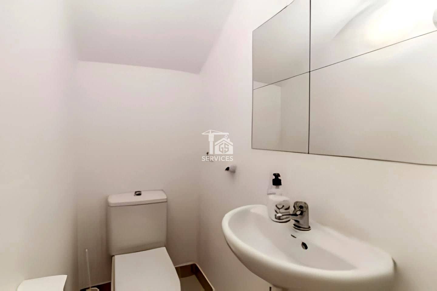 3 chambre Villa/Maison à vendre à Adeje avec piscine garage - 420 000 € (Ref: 9447329)