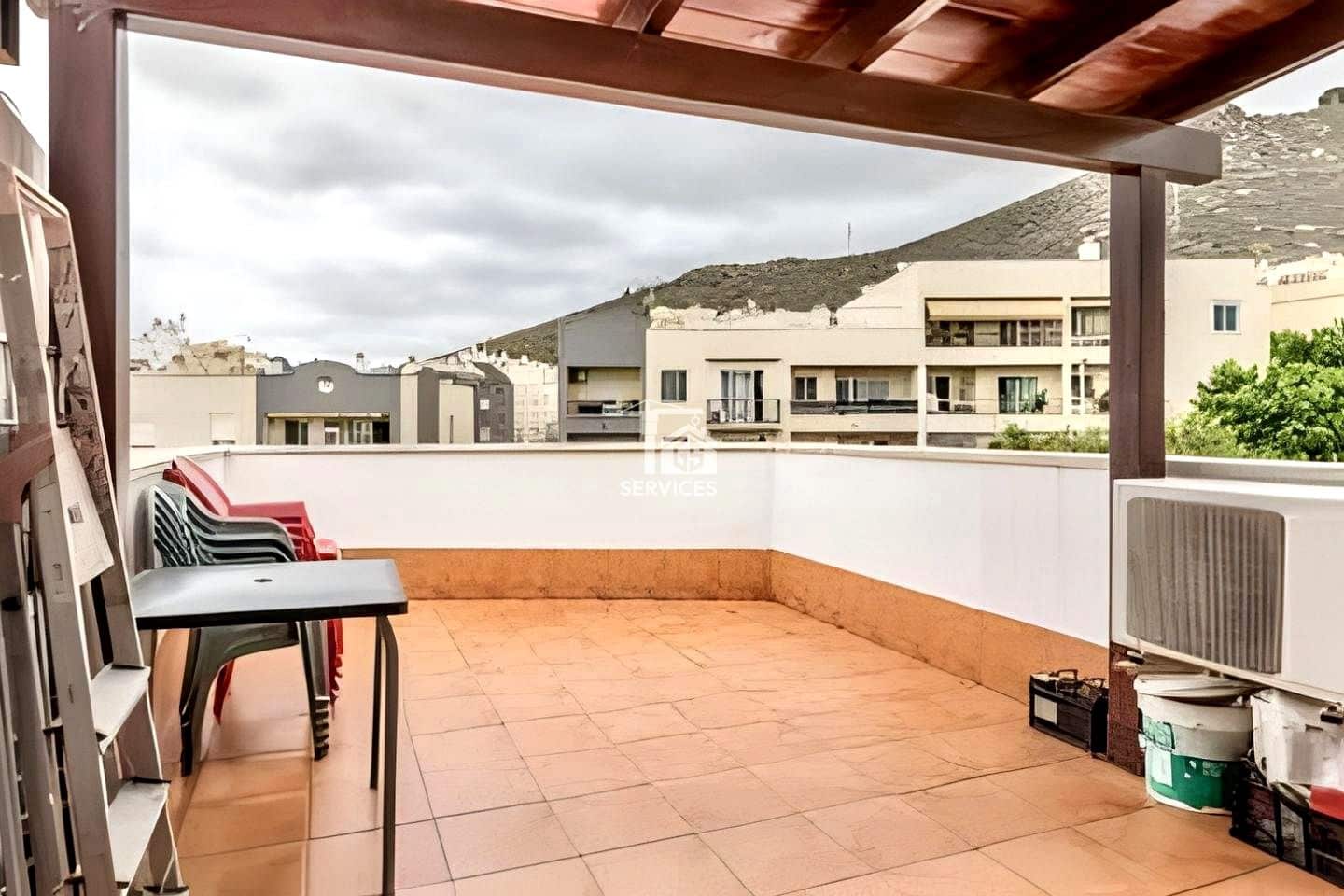3 chambre Villa/Maison à vendre à Adeje avec piscine garage - 420 000 € (Ref: 9447329)