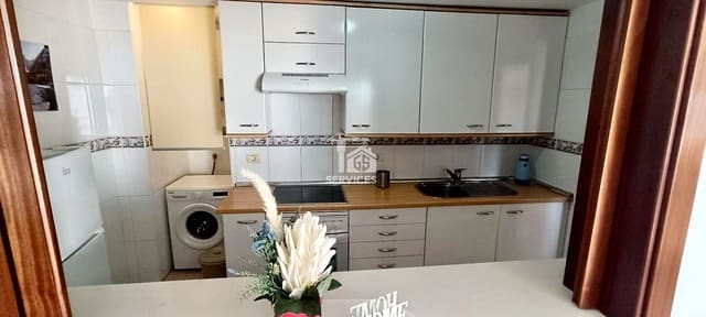 1 slaapkamer Flat te koop in Los Cristianos, Arona met zwembad garage - € 285.000 (Ref: 9448487)