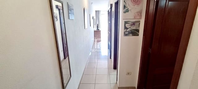 1 slaapkamer Flat te koop in Los Cristianos, Arona met zwembad garage - € 285.000 (Ref: 9448487)