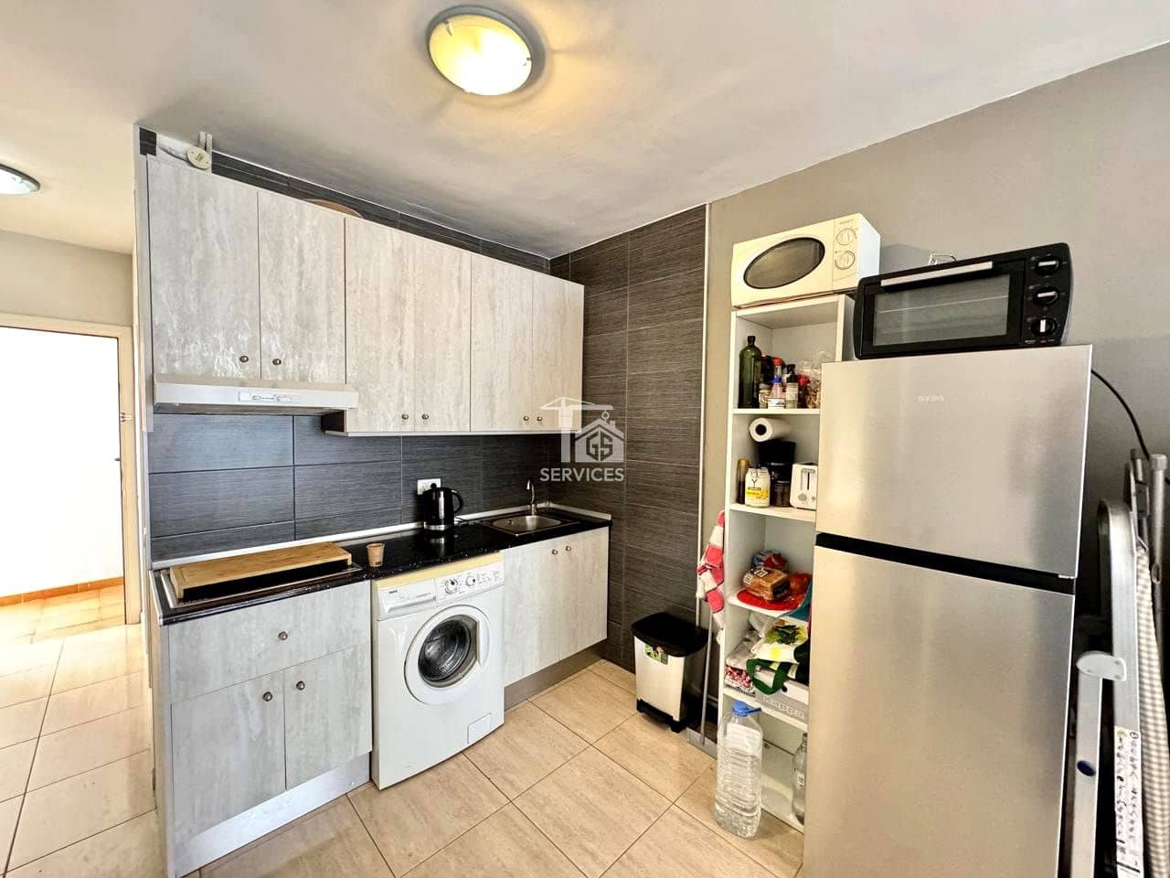 1 sovrum Lägenhet till salu i Arona med pool garage - 235 000 € (Ref: 9450038)