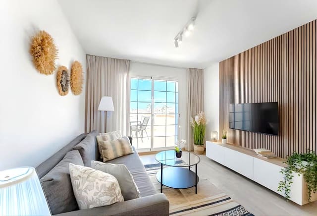 1 slaapkamer Flat te koop in Playa del Duque, Adeje met zwembad - € 580.000 (Ref: 9450039)