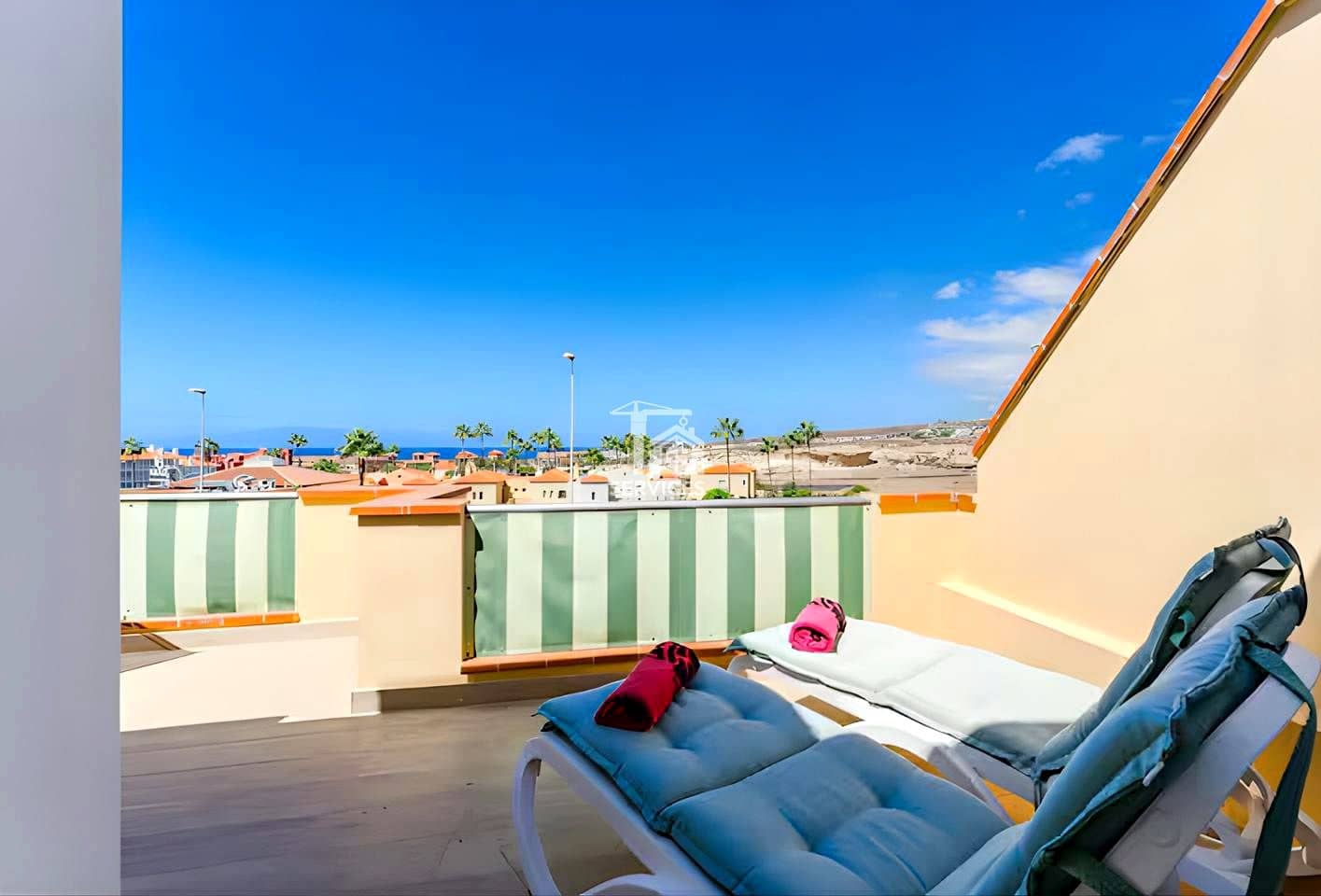 1 slaapkamer Flat te koop in Costa Adeje met zwembad - € 580.000 (Ref: 9450039)