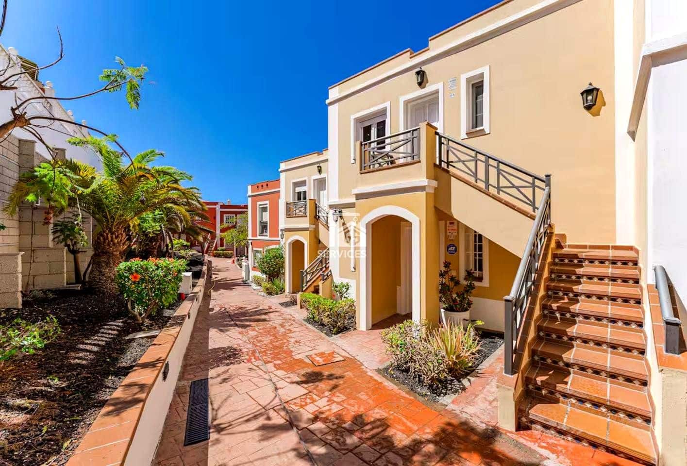 1 slaapkamer Flat te koop in Costa Adeje met zwembad - € 580.000 (Ref: 9450039)