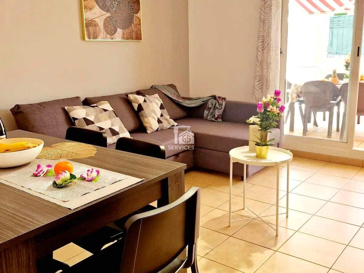 3 sypialnia Willa na sprzedaż w Costa Adeje z basenem garażem - 470 000 € (Ref: 9451674)