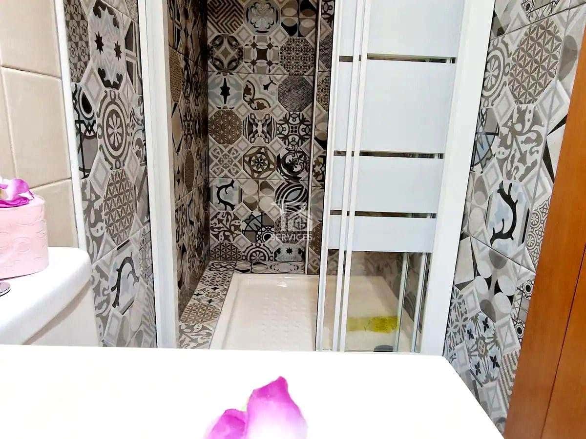 3 sypialnia Willa na sprzedaż w Costa Adeje z basenem garażem - 470 000 € (Ref: 9451674)