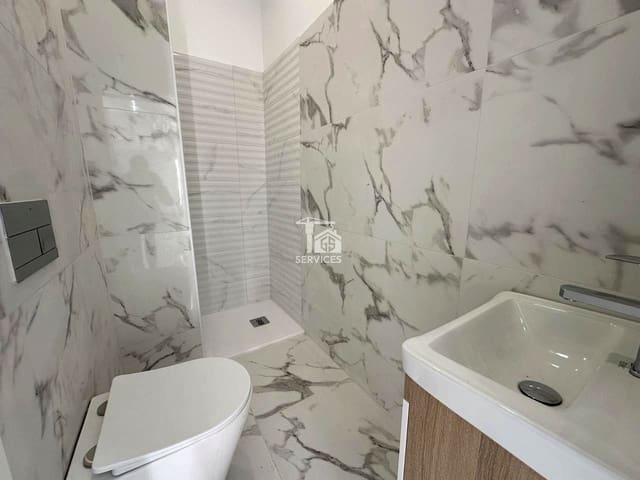 Lejlighed til salg i Casco Urbano, Adeje med garage - € 145.000 (Ref: 9452475)