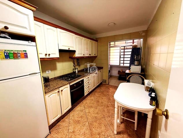 3 Zimmer Wohnung zu verkaufen in Arona mit Pool Garage - 315.000 € (Ref: 9452881)