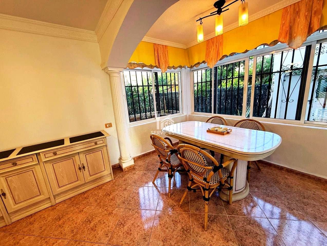 3 Zimmer Wohnung zu verkaufen in Arona mit Pool Garage - 315.000 € (Ref: 9452881)