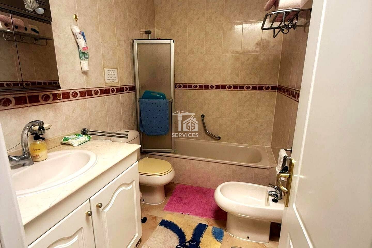 Chalet de 4 habitaciones en Costa Adeje en venta con garaje - 589.000 € (Ref: 9452927)