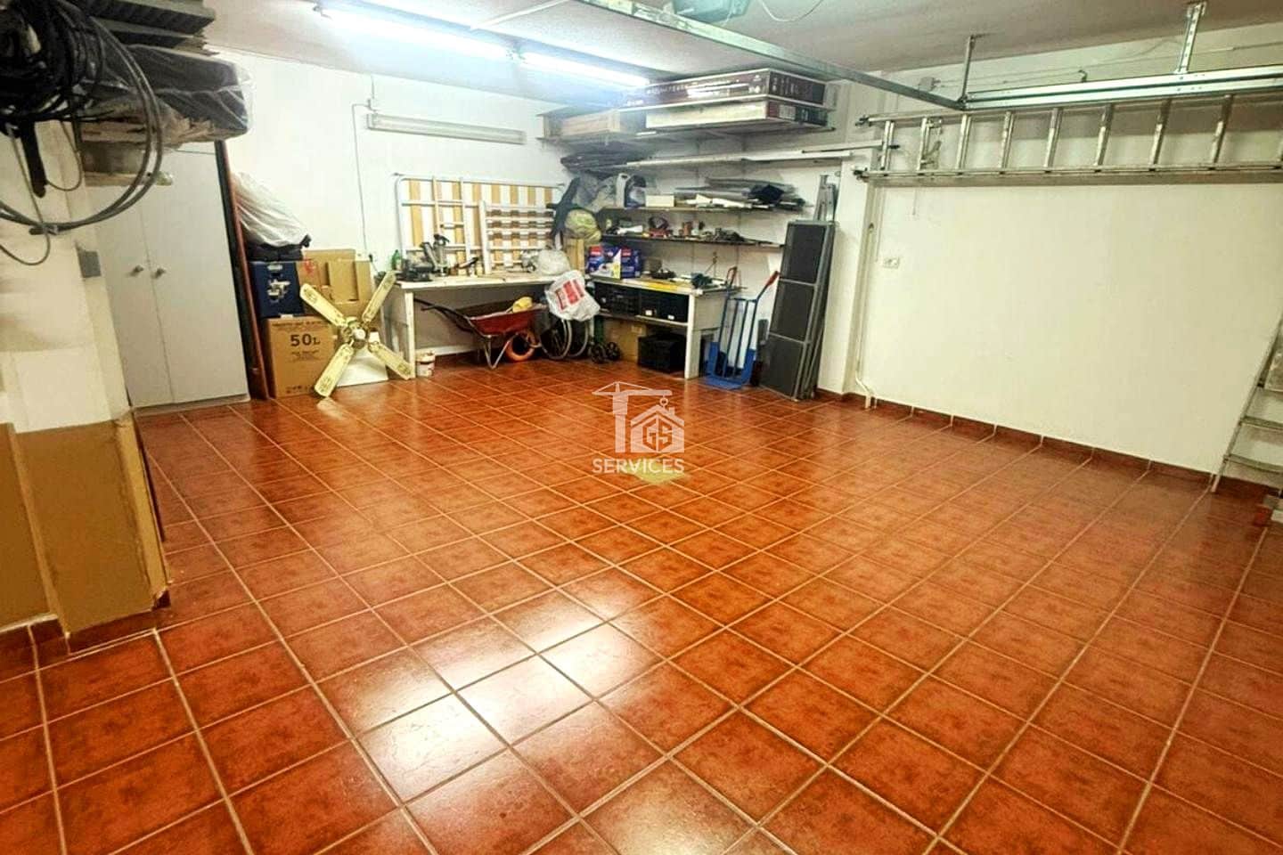 Chalet de 4 habitaciones en Costa Adeje en venta con garaje - 589.000 € (Ref: 9452927)