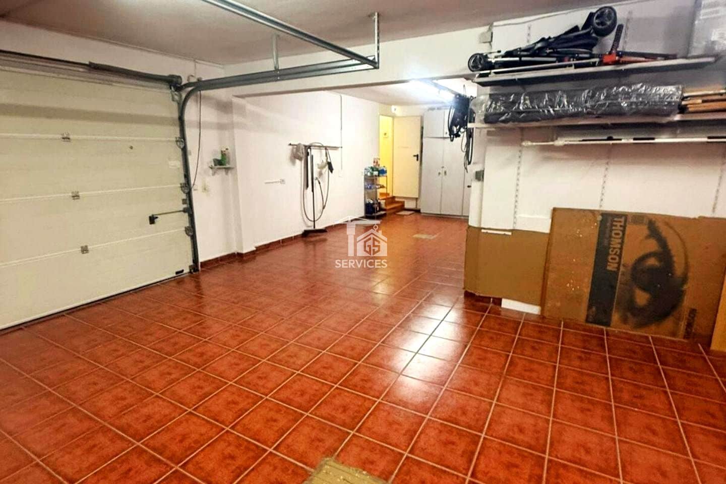 Chalet de 4 habitaciones en Costa Adeje en venta con garaje - 589.000 € (Ref: 9452927)