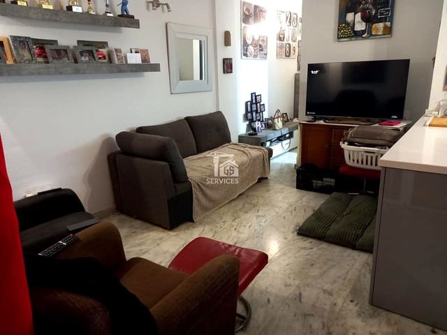1 chambre Appartement à vendre à Los Cristianos, Arona avec piscine - 315 000 € (Ref: 9453679)
