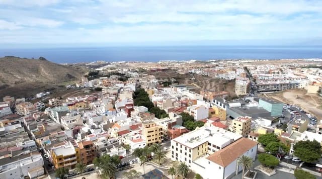 1 sypialnia Mieszkanie na sprzedaż w Casco Urbano, Adeje z garażem - 299 500 € (Ref: 9460764)