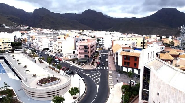 1 sypialnia Mieszkanie na sprzedaż w Casco Urbano, Adeje z garażem - 299 500 € (Ref: 9460764)