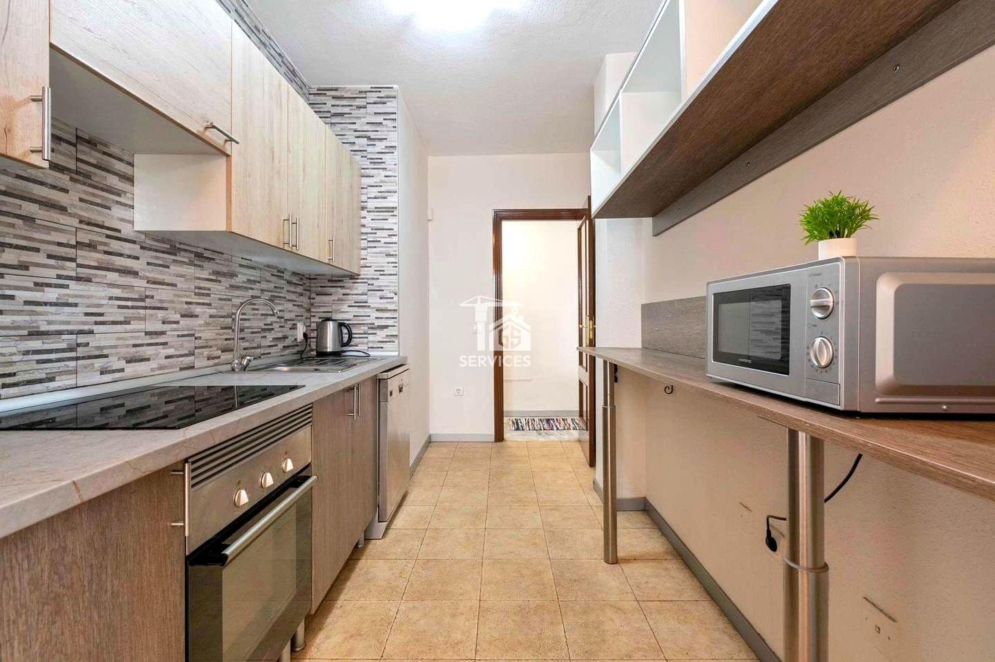 3 camera da letto Appartamento in vendita in Arona con garage - 260.000 € (Rif: 9461781)