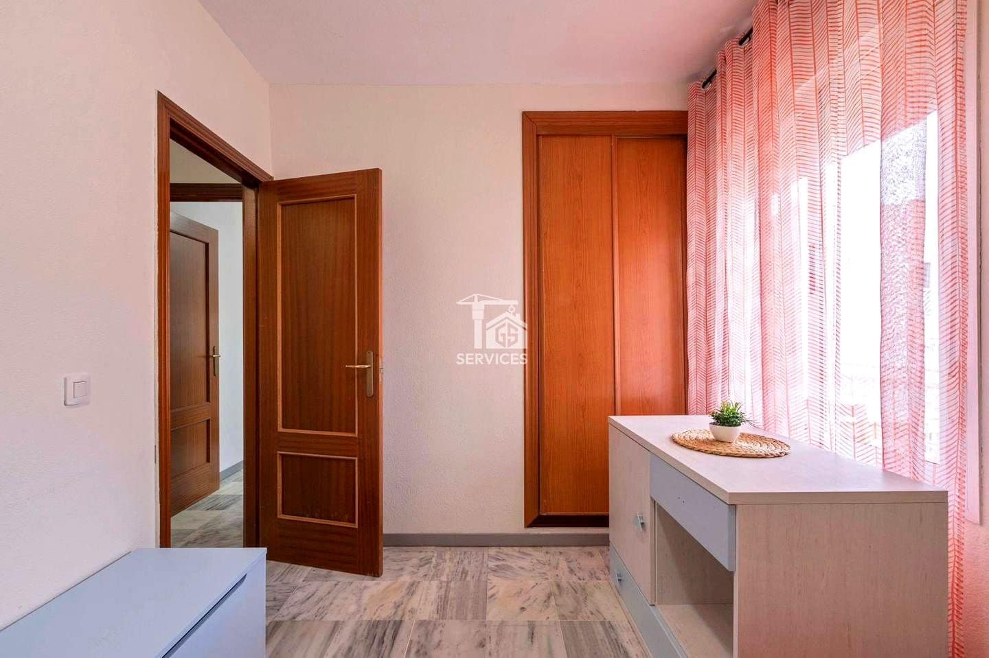 3 camera da letto Appartamento in vendita in Arona con garage - 260.000 € (Rif: 9461781)