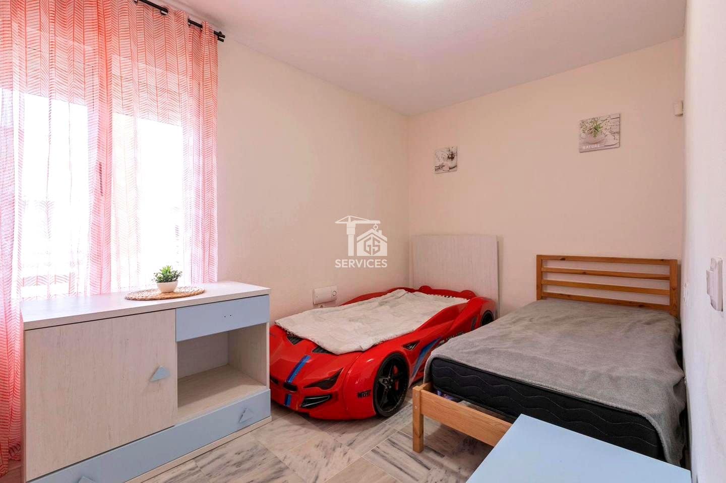 3 Zimmer Wohnung zu verkaufen in Arona mit Garage - 265.000 € (Ref: 9465288)