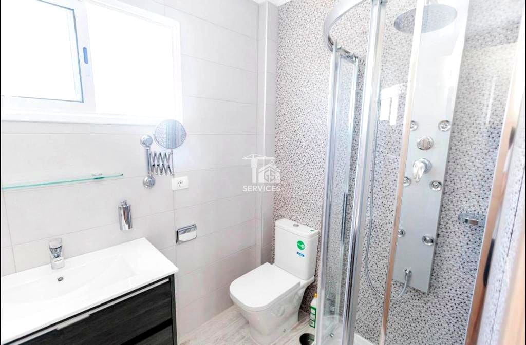 3 Zimmer Villa zu verkaufen in Costa Adeje mit Pool Garage - 630.000 € (Ref: 9469034)