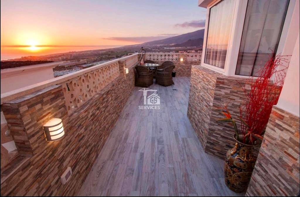 3 Zimmer Villa zu verkaufen in Costa Adeje mit Pool Garage - 630.000 € (Ref: 9469034)