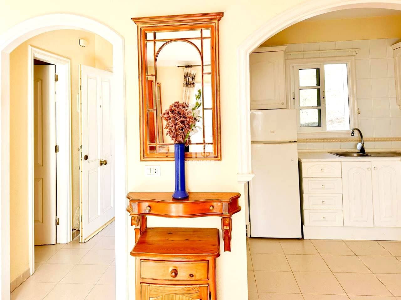 1 slaapkamer Flat te koop in Costa Adeje met zwembad garage - € 299.000 (Ref: 9475740)