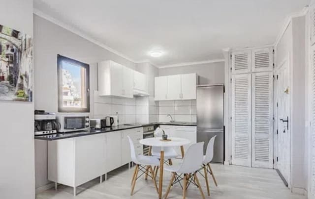 2 soverom Leilighet til salgs i Callao Salvaje - Playa Paraíso, Adeje med garasje - € 295 000 (Ref: 9490009)