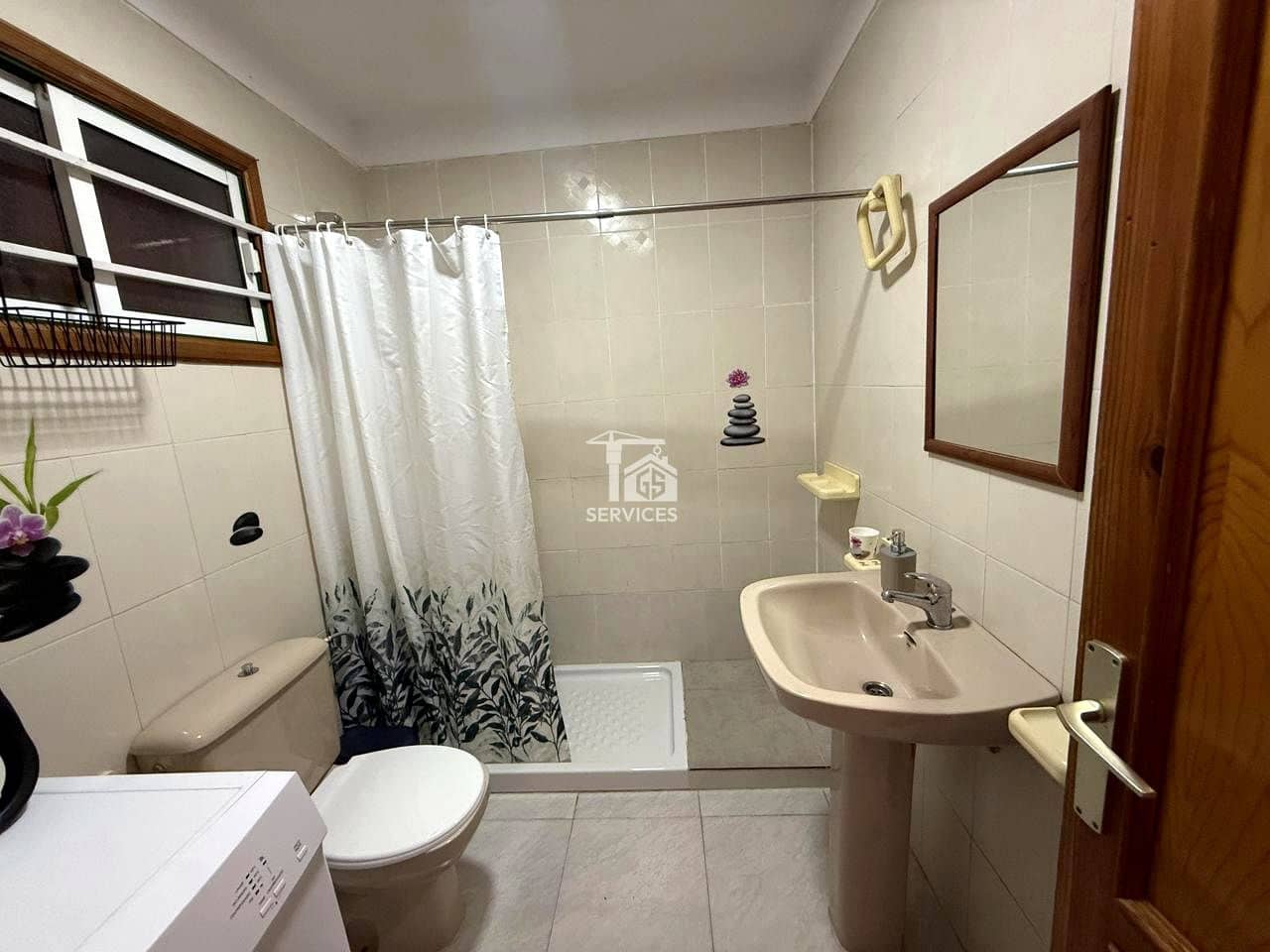 1 bedroom Flat for sale in Arona with pool - € 240,000 (Ref: 9490100)