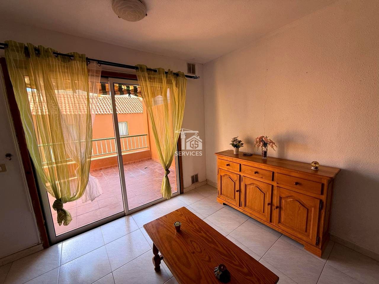 1 bedroom Flat for sale in Arona with pool - € 240,000 (Ref: 9490100)