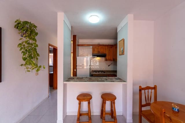 1 soverom Leilighet til salgs i Los Cristianos, Arona med svømmebasseng - € 240 000 (Ref: 9490100)