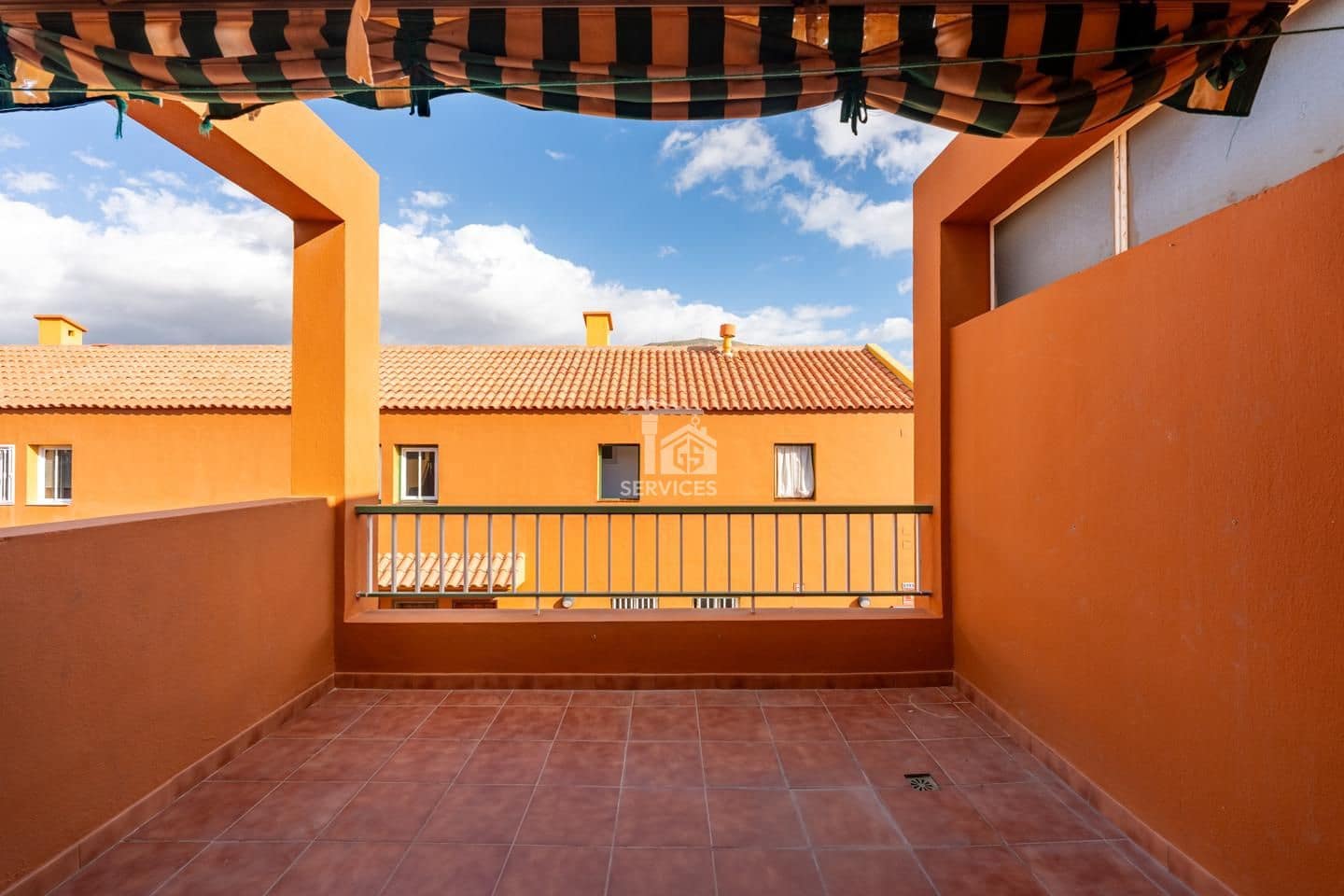 1 slaapkamer Flat te koop in Arona met zwembad - € 240.000 (Ref: 9490100)