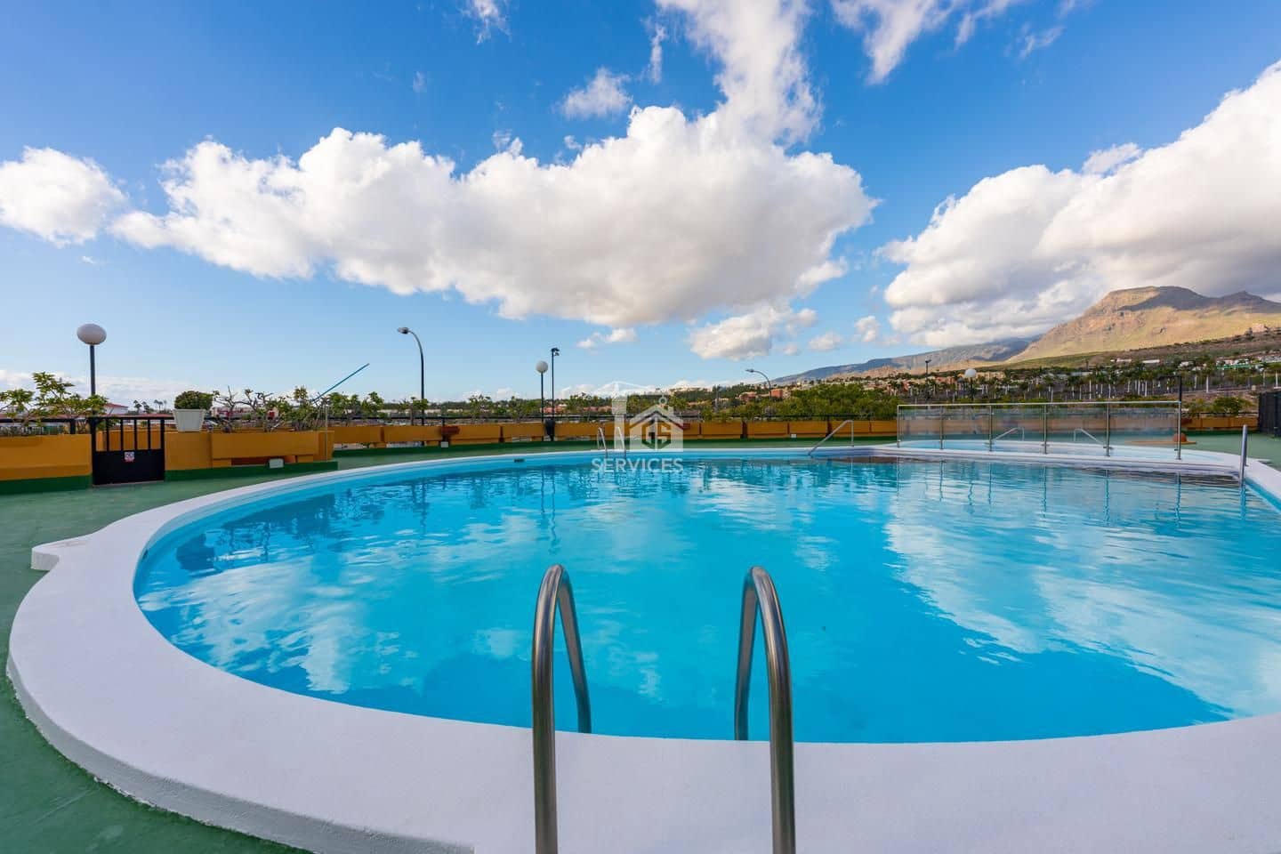 1 slaapkamer Flat te koop in Arona met zwembad - € 240.000 (Ref: 9490100)