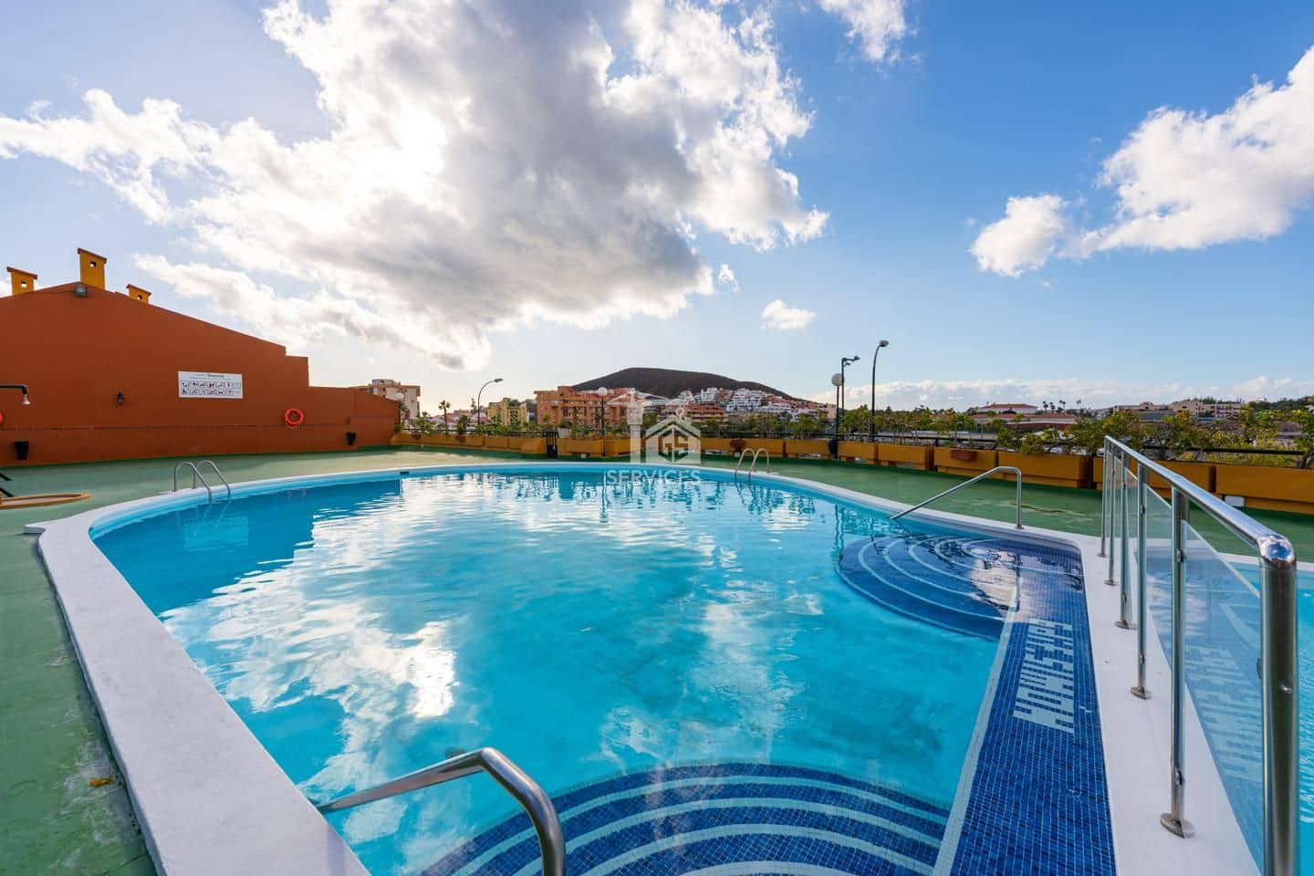 1 slaapkamer Flat te koop in Arona met zwembad - € 240.000 (Ref: 9490100)