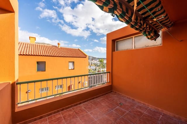 1 soverom Leilighet til salgs i Los Cristianos, Arona med svømmebasseng - € 240 000 (Ref: 9490100)