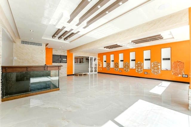 1 sypialnia Biznes na sprzedaż w Playa de las Américas, Adeje z garażem - 450 000 € (Ref: 9494458)