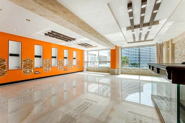 1 sypialnia Biznes na sprzedaż w Playa de las Américas, Adeje z garażem - 450 000 € (Ref: 9494458)