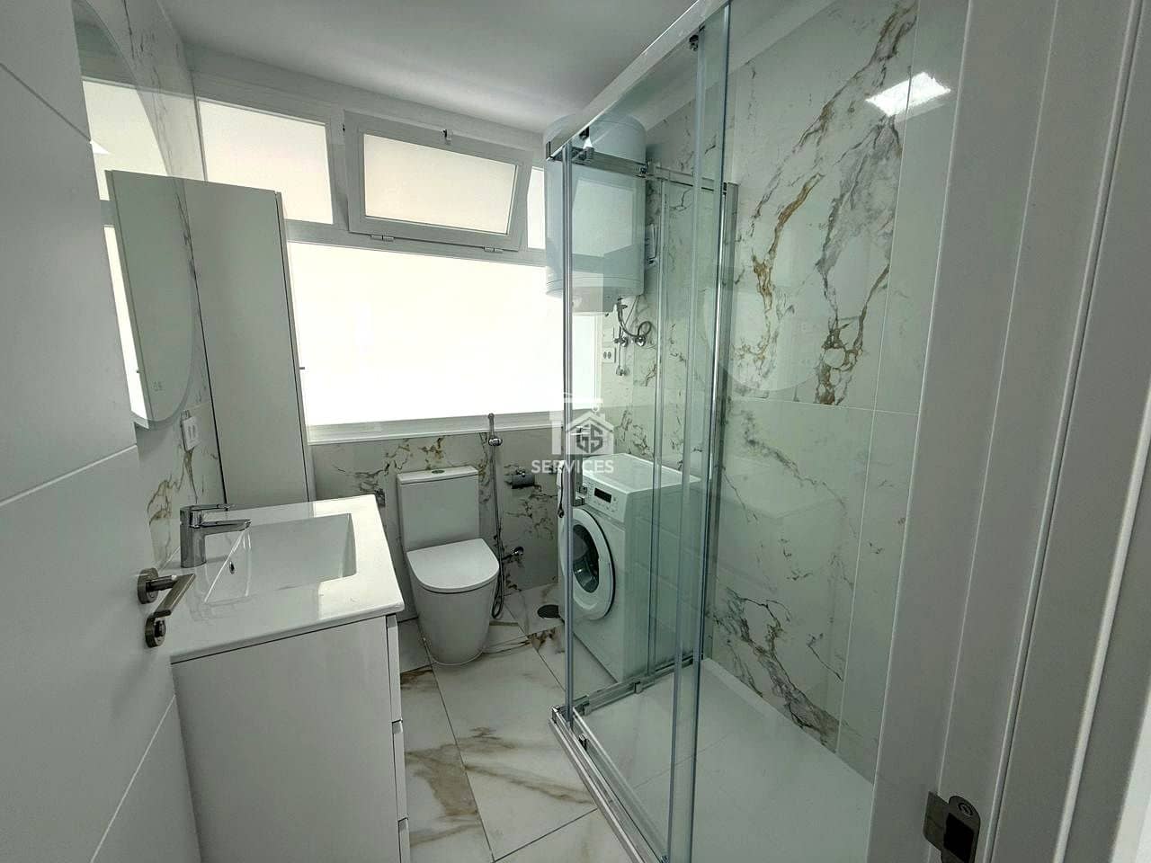 2 bedroom Flat for sale in Arona with pool garage - € 520,000 (Ref: 9499510)