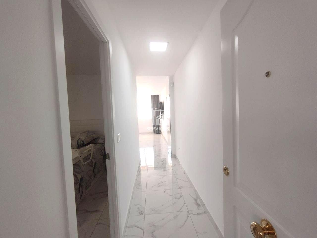 1 bedroom Flat for sale in Arona with pool garage - € 441,000 (Ref: 9499512)