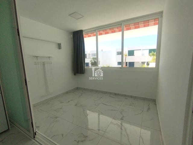 1 slaapkamer Flat te koop in Los Cristianos, Arona met zwembad garage - € 441.000 (Ref: 9499512)