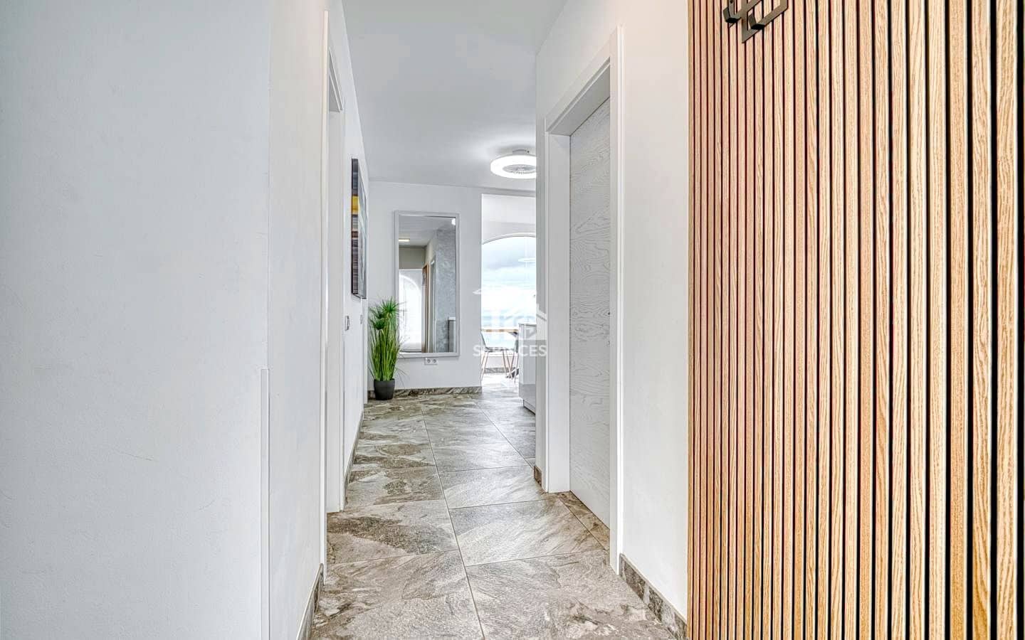 4 bedroom Villa for sale in Adeje with garage - € 799,000 (Ref: 9503550)