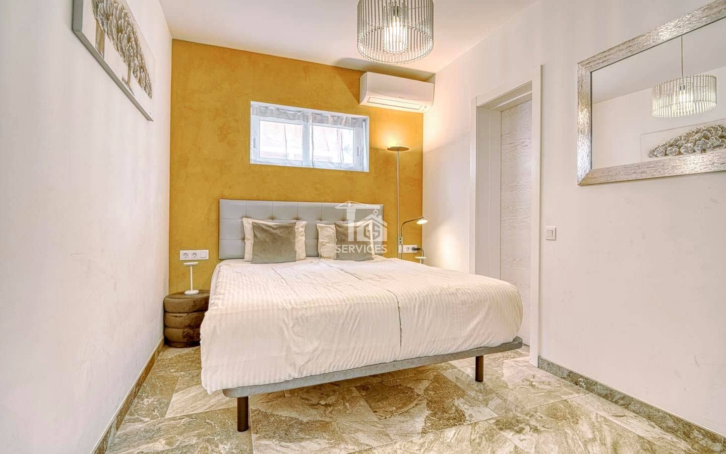 4 bedroom Villa for sale in Adeje with garage - € 799,000 (Ref: 9503550)